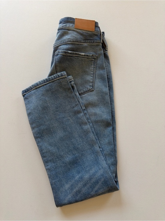 Dear John Denim - EUC Women's Dear John Blaire Straight Size 27/ 27" Inseam (E2)